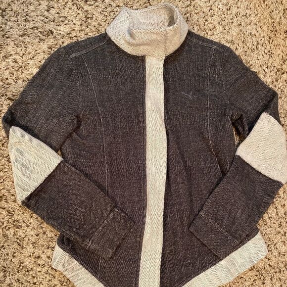 Puma Active Gray Full Zip Asymmetrical Hem Jacket - Picture 1 of 6